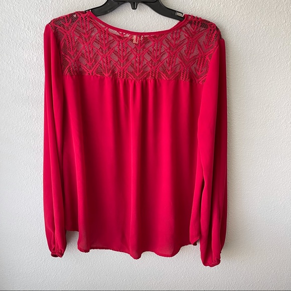 Lili White Red Lace Blouse Long Sleeve - Picture 5 of 7